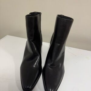 Shoe Dazzle Black Ankle Boots
